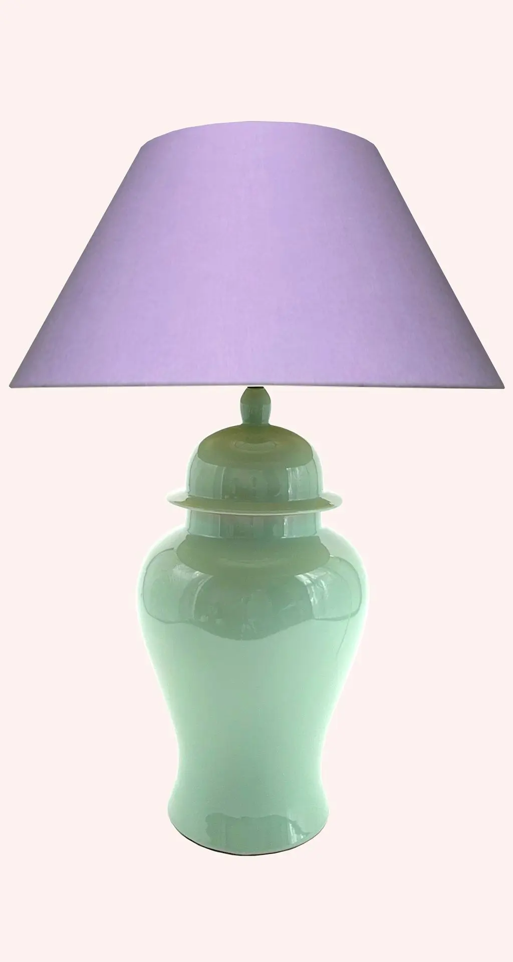 Keramikdeckelvase als Lampe