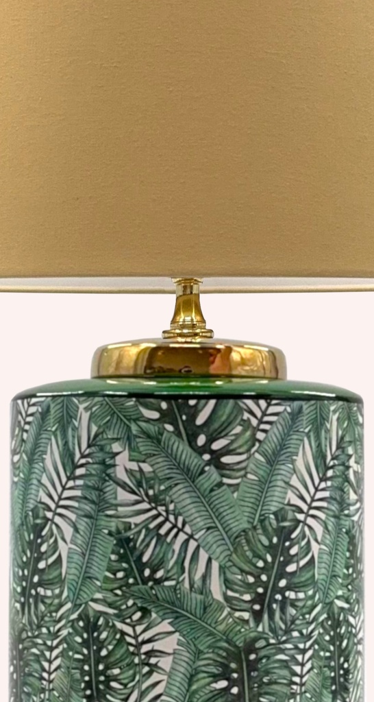 GREEN LEAVES